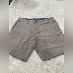 Men's Classic Tan Flat Front Shorts